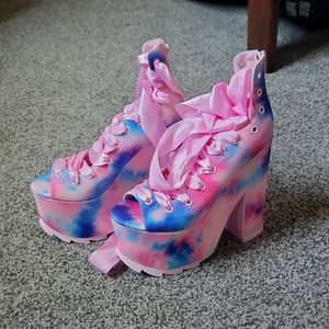 RARE YRU BALLET BAES